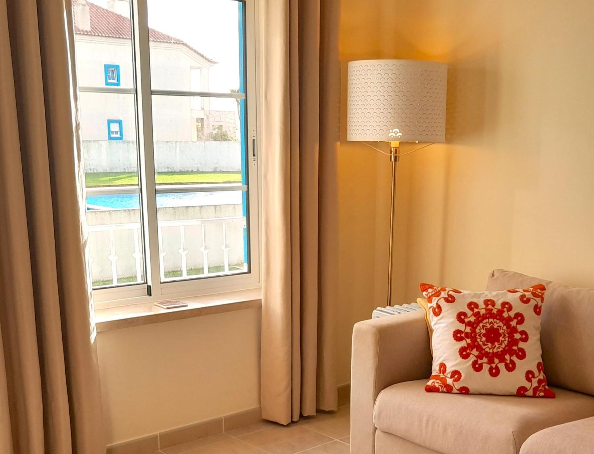 Palmeiras Apartement - T1 Com Piscina باليال المظهر الخارجي الصورة
